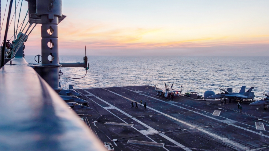 Mỹ điều thêm tàu chiến tới Israel giữa lúc căng thẳng với Iran